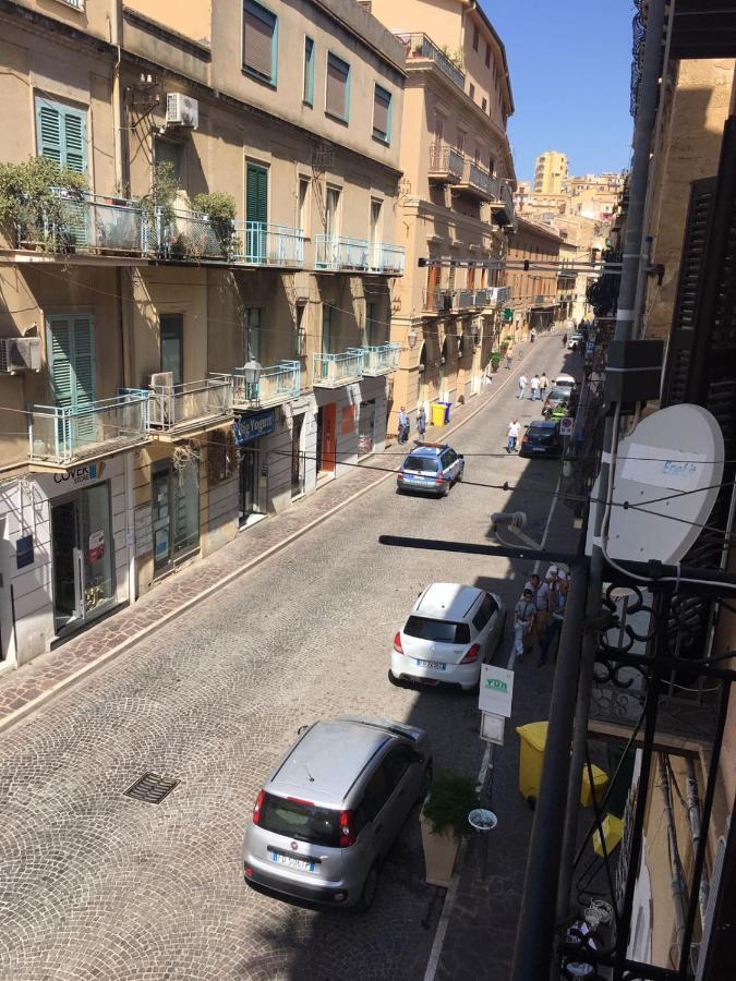 Fana Bed & Breakfast Agrigento Bagian luar foto
