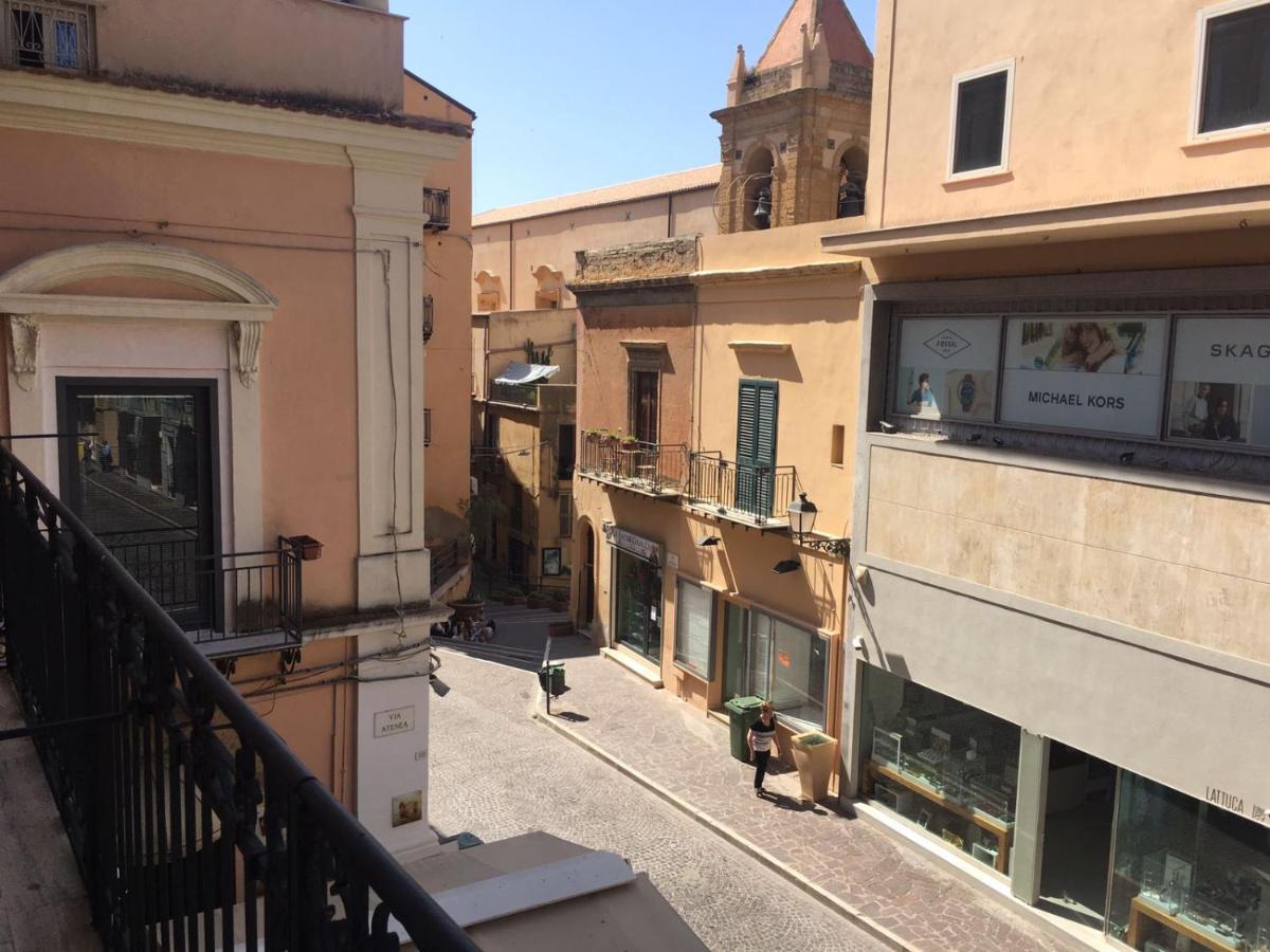 Fana Bed & Breakfast Agrigento Bagian luar foto